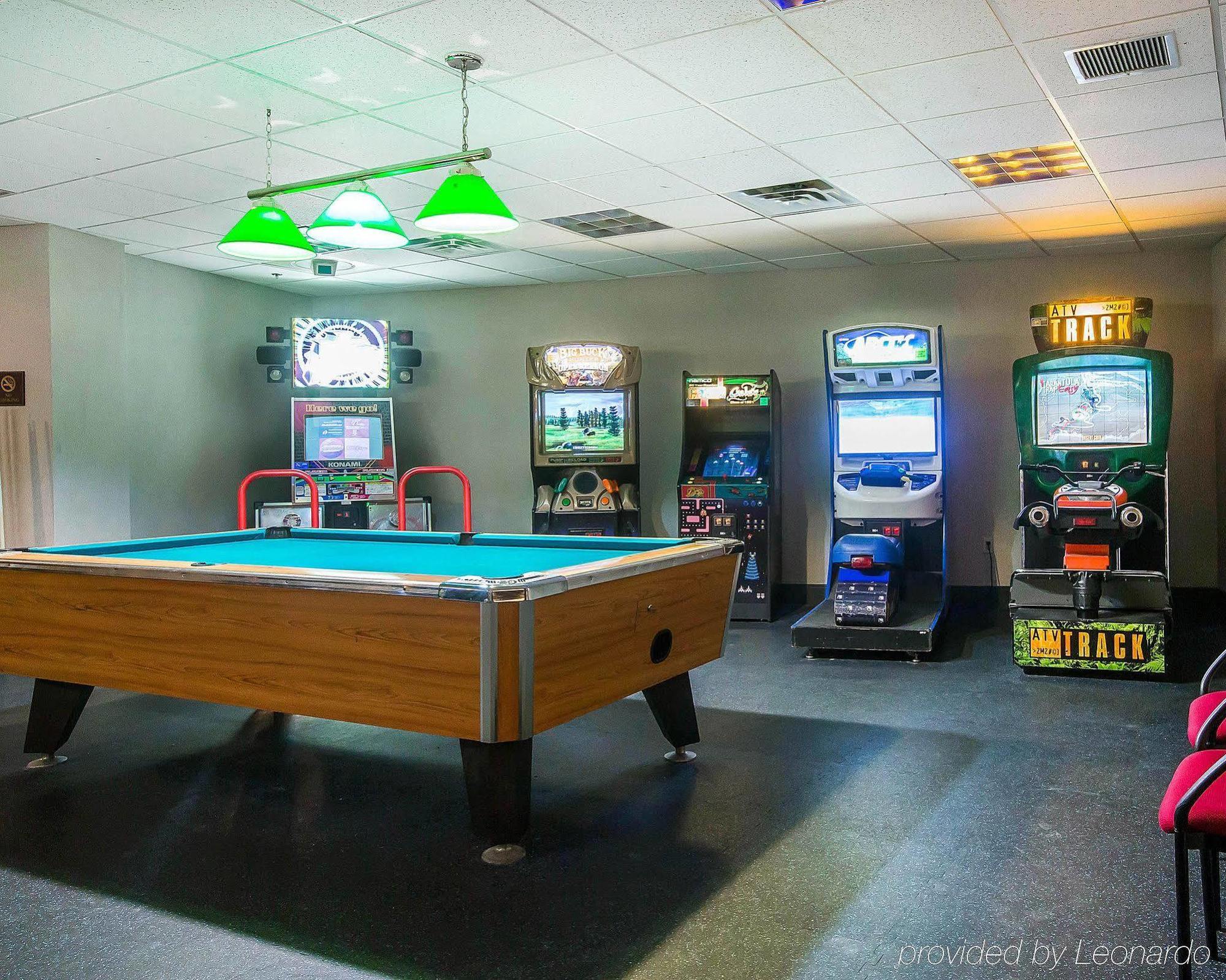 סנט ג'ונסבורי Comfort Inn & Suites Near Burke Mountain מראה חיצוני תמונה